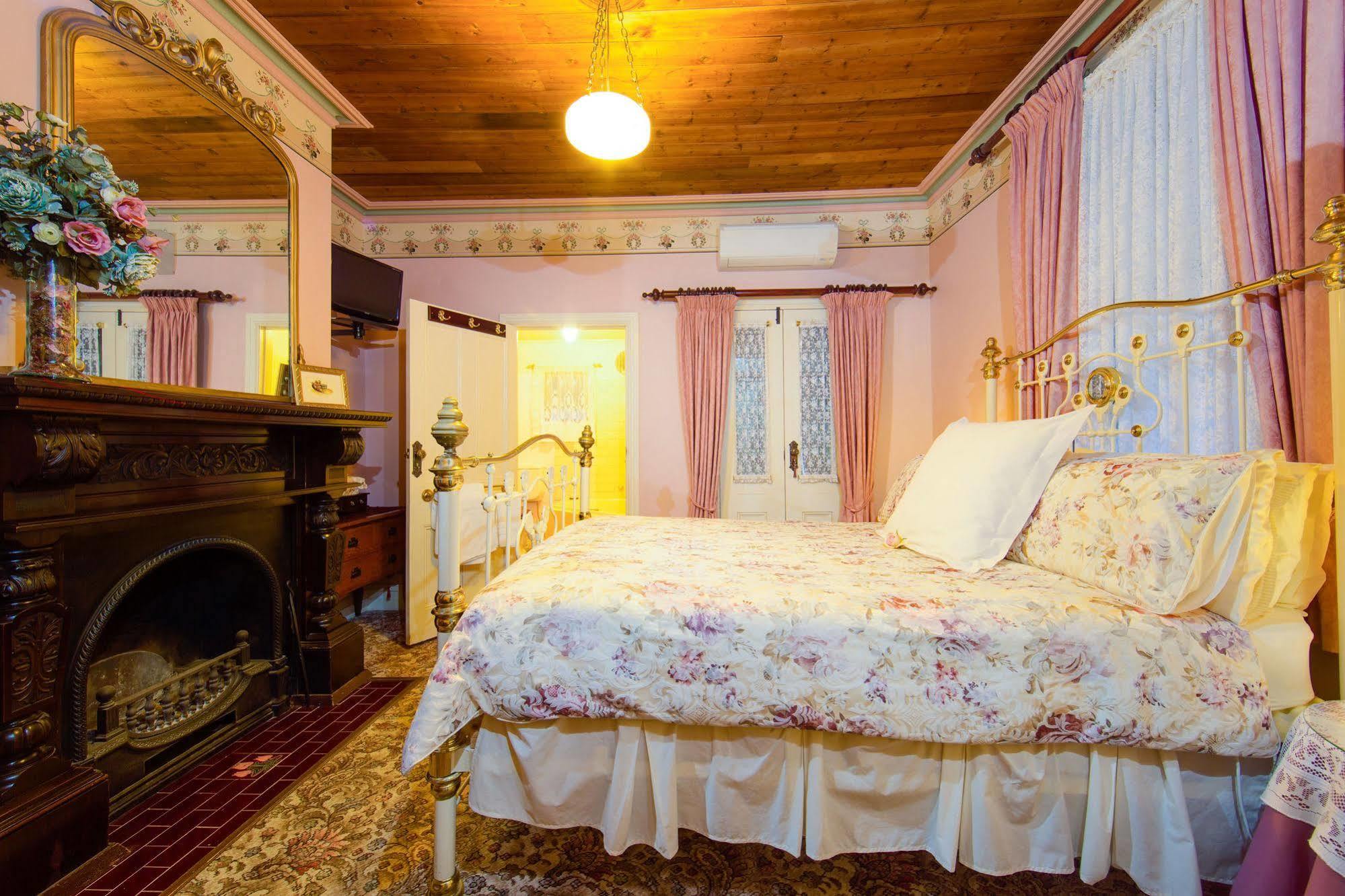 Barnsley House Bed And Breakfast 比奇沃斯 外观 照片